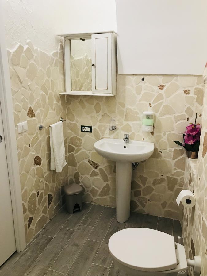 26 Suite Home Ostuni Exterior foto